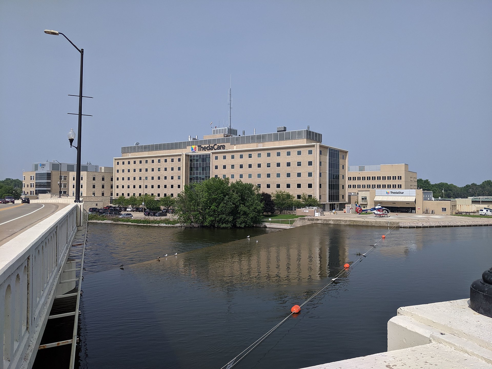 Asbestos Exposure at Theda Clark Medical Center — Neenah, Wisconsin: Workers' Legal Guide