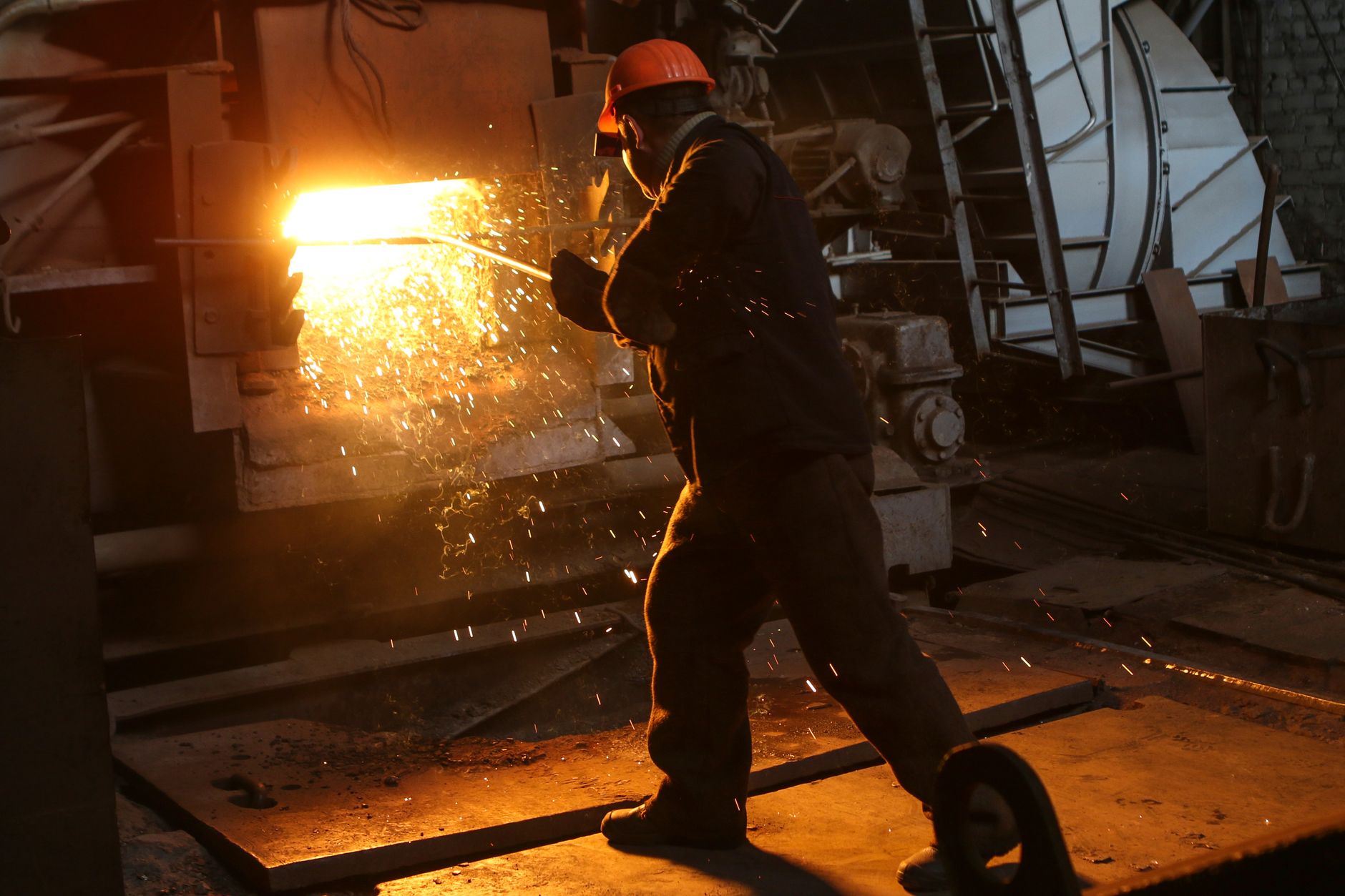 Asbestos Exposure at Inland Steel — Superior Lake Terminal Superior Wisconsin steel mill blast furnace asbestos products Johns-Manville Owens-Illinois Combustion Engineering refractory brick castable refractory blast furnaces basic oxygen furnaces coke ovens: Former Worker Claims