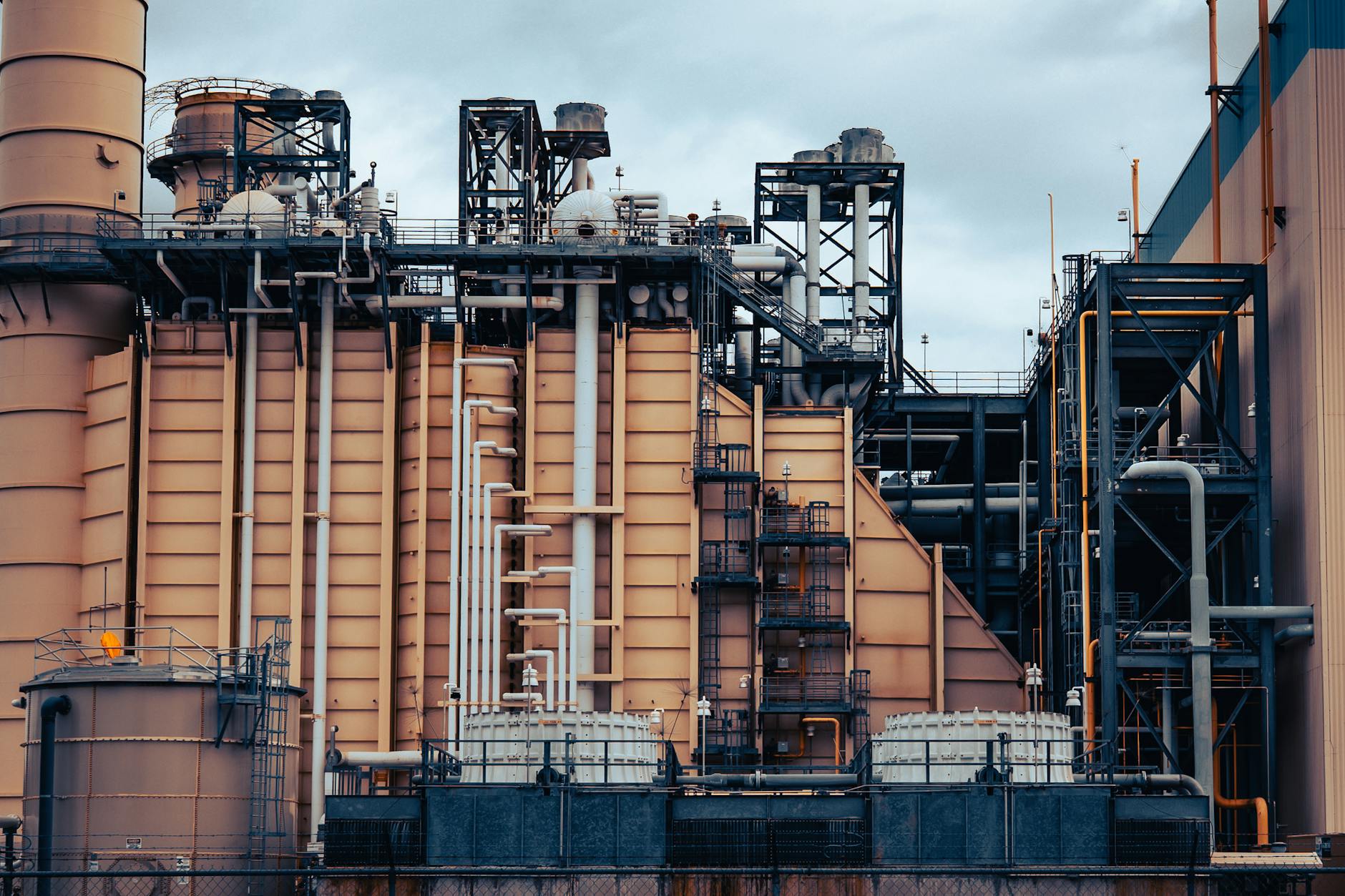 Asbestos Exposure at Miller Brewing Company – Milwaukee, Wisconsin: What Workers and Families Need to Know